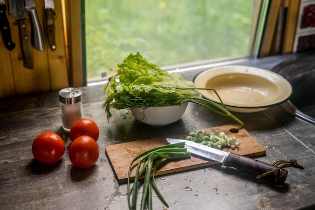 Składniki na blacie kuchennym
